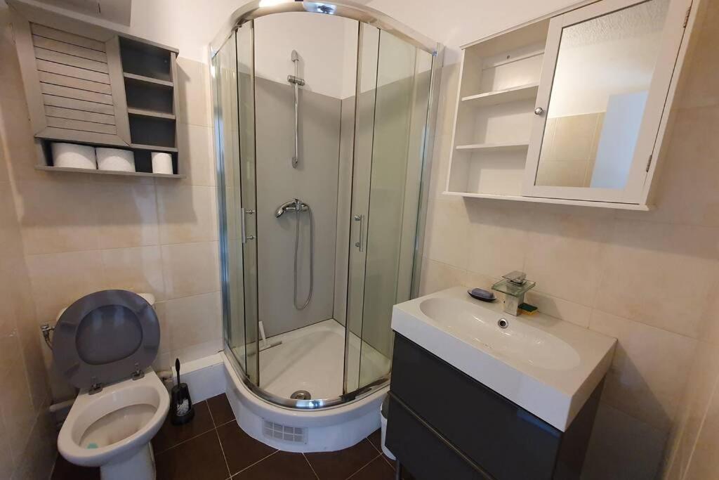 Maison Roisseenne Entre Paris Et Disneyland Roissy-en-Brie Dış mekan fotoğraf