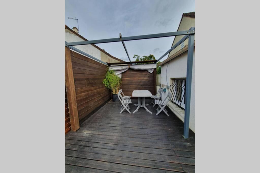 Maison Roisseenne Entre Paris Et Disneyland Roissy-en-Brie Dış mekan fotoğraf